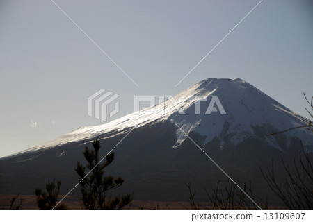 Mt. Fuji 3776 m 13109607