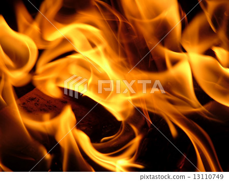 flames 13110749