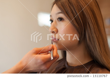 lipstick, make up, make-up 13110767