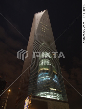 Shanghai Pudong Mori Building Night view Shanghai Pudong Mori Building Night view 13110992
