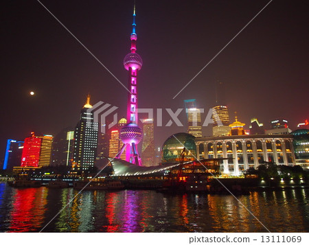 上海夜景黃浦江亮起來 13111069