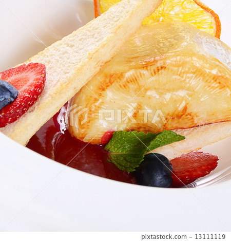 fried camembert with berry sauce fried camembert with berry sauce 13111119