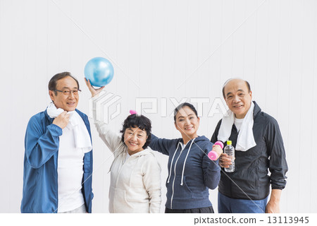 Senior to exercise Senior to exercise 13113945