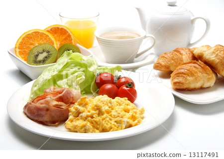 breakfast buffet 13117491