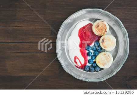 Breakfast set 13129290