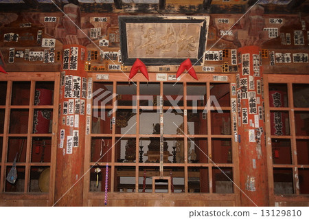 Shinano十三三Kannon神聖的地方Kogu山菩提寺(第19營)寺在Kannondo和寺廟的其餘部分 Shinano十三三Kannon神聖的地方Kogu山菩提寺(第19營)寺在Kannondo和寺廟的其餘部分 13129810