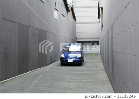 Parking Space Parking Space 13135249