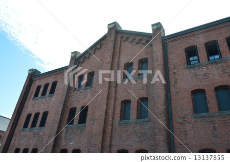 Yokohama Red Brick Warehouse (Yokohama City Minato Mirai 21 District / Kanagawa Prefecture Yokohama City) 13137855