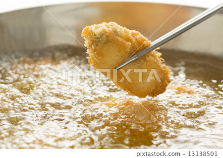 Deep fried oysters  13138501