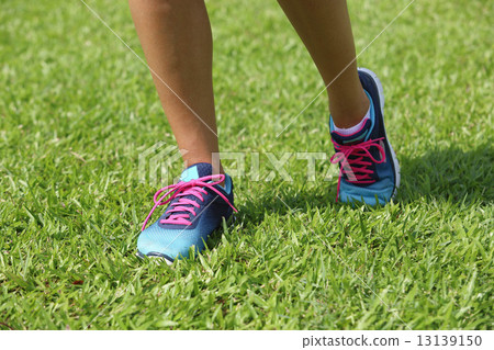Jogging feet Jogging feet 13139150