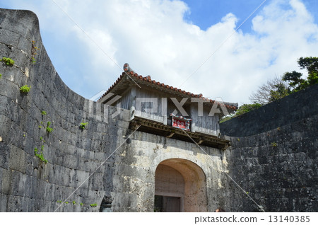 首里城的“歡迎之門”（首里城公園/沖繩縣首里市） 13140385