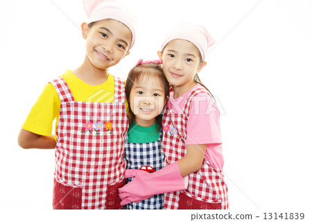 Smile sisters 13141839