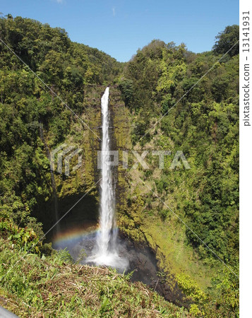 Rainbow Akaka Falls 2 13141931
