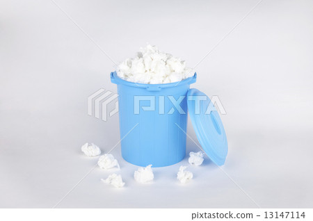 Tissue and trash bin 13147114