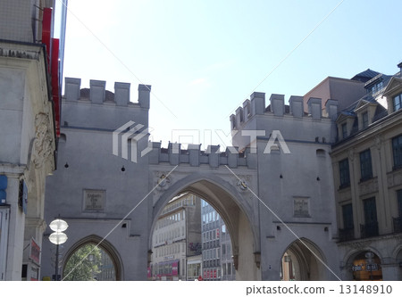 卡爾斯門 13148910