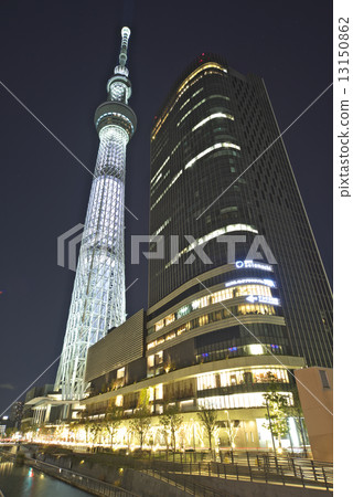 Tokyo Sky Tree (three primary colors of light) Tokyo Sky Tree (three primary colors of light) 13150862