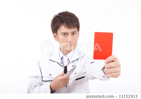 A young worker who issues a red card 13152913
