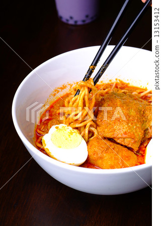 Curry Chicken Noodles asia food 13153412