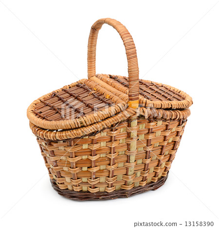wicker basket with lid 13158390