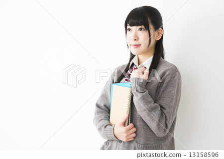 high school girl  13158596