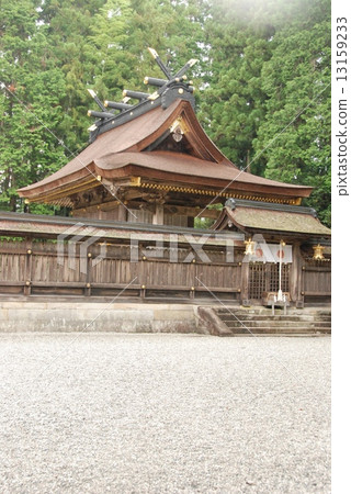 Main shrine of Kumano main shrine (Tanabe City Honmu / Wakayama prefecture) 13159233