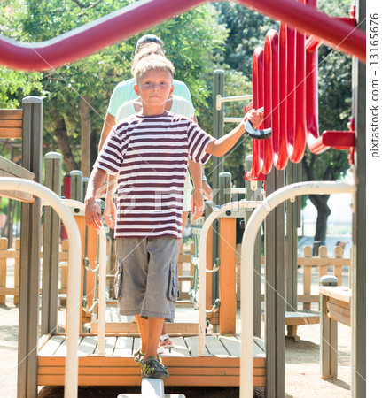 family of three overcomes the obstacle course family of three overcomes the obstacle course 13165676