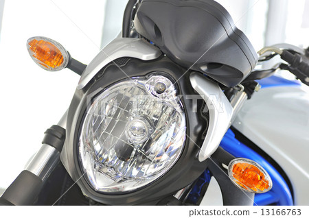 Motorcycle front  headlights 13166763