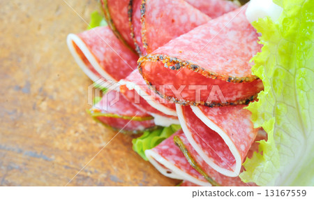 Salami 13167559