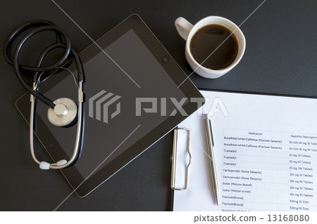 Online health benefits claim form 13168080