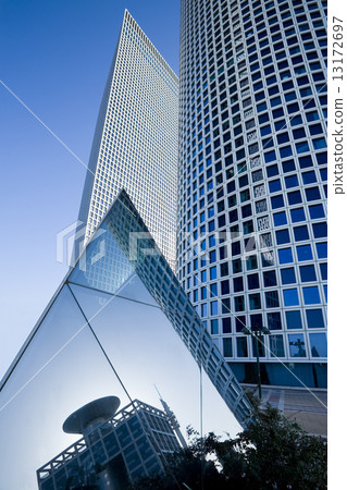 Modern office building 13172697