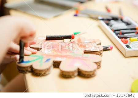 Little female baby painting with colorful paints Little female baby painting with colorful paints 13173645