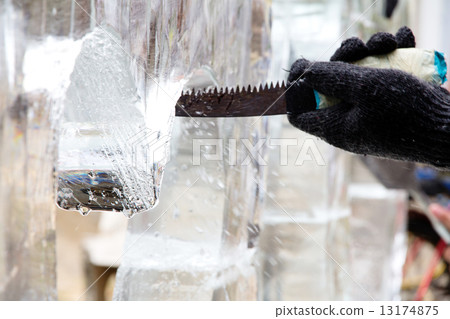 Ice Sculpture Carving Ice Sculpture Carving 13174875