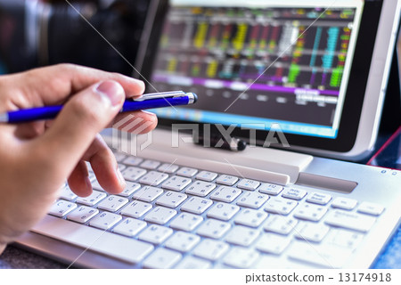 Stock Market Stock Market 13174918