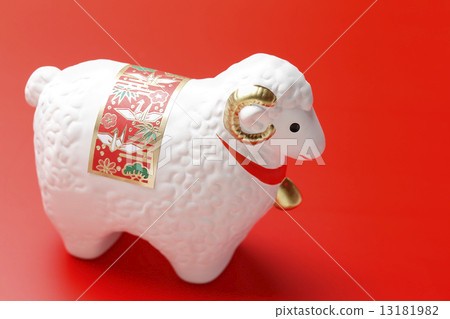 Sheep 13181982