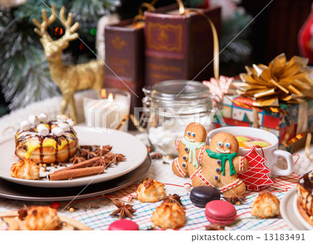 christmas sweets christmas sweets 13183491