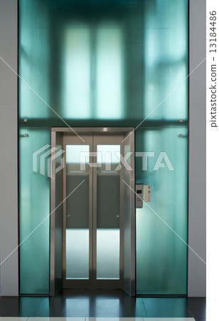 elevator door 13184486