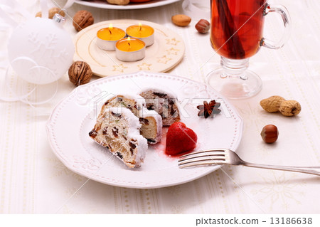 Christmas stollen cake with mulled wine 13186638