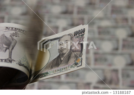 One hundred thousand yen One hundred thousand yen 13188187