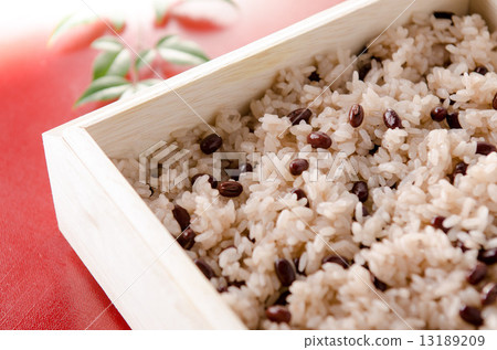 Red rice  13189209