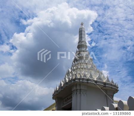 Temple Gate 13189860