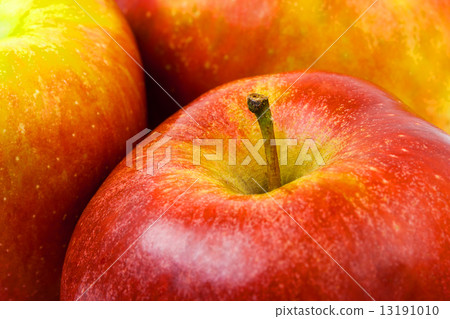 Apples Apples 13191010