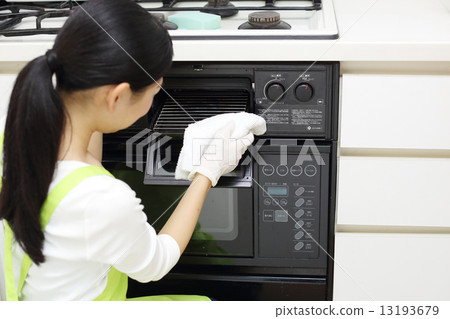 Woman cleaning Woman cleaning 13193679