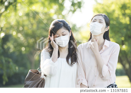 女人蒙面 13197881