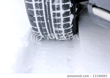 studless tire 13198065