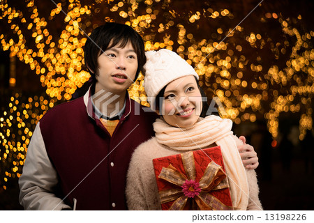 戀愛者約會美麗的照明 13198226