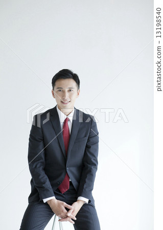 Businessman         13198540