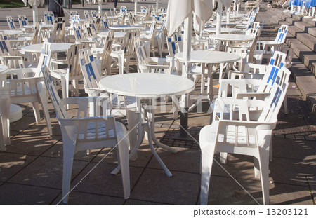Chairs 13203121