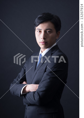 一名商人 13207914