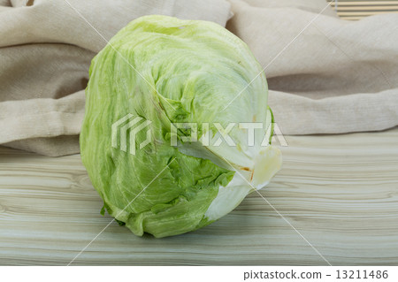 iceberg salad 13211486