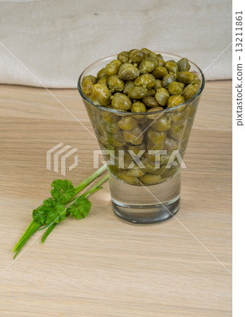 Capers Capers 13211861